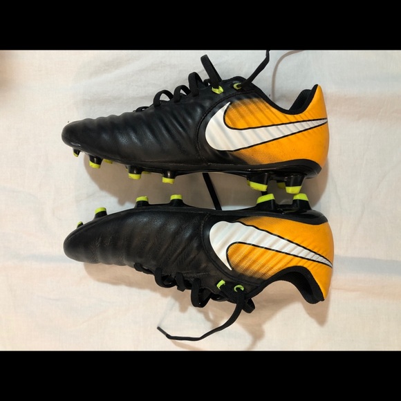 Nike Other - Nike Tiempo Ligera IV FG Cleats Men SZ 7